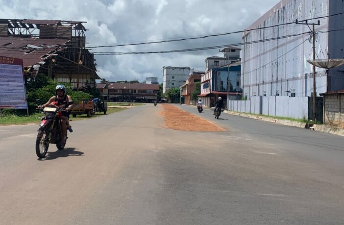 Pengguna Jalan Keluhkan Tidak Adanya Rambu di Jalan Baru Implasmen Dabo Singkep