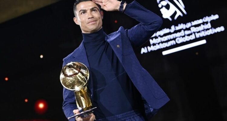 Cristiano Ronaldo Raih Tiga Penghargaan di Globe Soccer Awards 2023