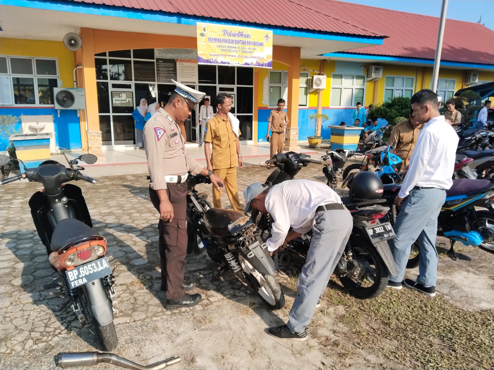 Polres Lingga Sosialisasikan Larangan Penggunaan Knalpot Brong di SMKN 1 Singkep