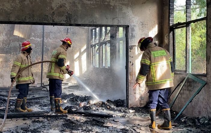 Polisi Lakukan Penyelidikan Terkait Kebakaran di SDN 013 Singkep