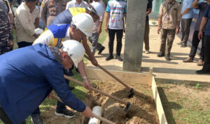 Bupati Nizar Hadiri Groundbreaking Embung Gemuruh Dabo Singkep