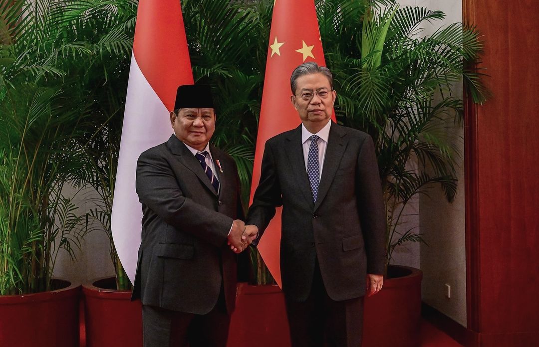 Presiden Prabowo Subianto melakukan pertemuan bilateral dengan Ketua Kongres Rakyat Nasional (National People's Congress) RRT Zhao Leji pada Sabtu, 9 November 2024 di Beijing,RRT. Foto: BPMI Setpres/Muchlis Jr