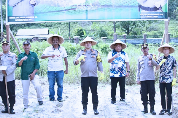 Kapolres Lingga Launching Penanaman 3000 Benih Jagung, Dorong Ketahanan Pangan Nasional | f. Ist