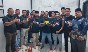 Komunitas Lingga Media Group (LMG) merayakan setahun perjalanan dengan menggelar doa syukur di sekretariatnya, Minggu (11/8/2025).