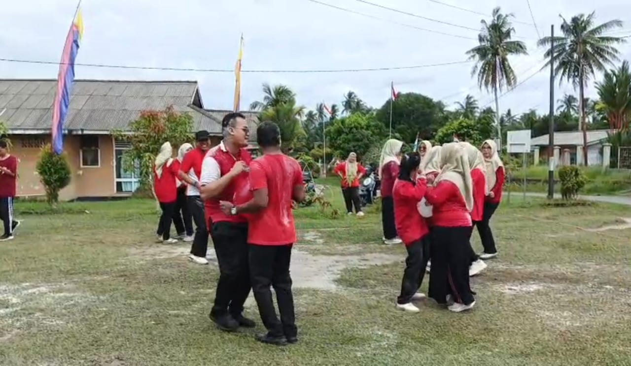 Disperindagkop Lingga Meriahkan HUT ke-80 RI dengan Lomba Rakyat