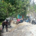 Jalan Rusak di Bukit Kabung Mulai Diperbaiki