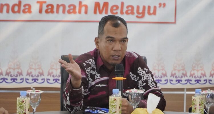 Novrizal, Wakil Bupati Lingga. F. Redaksi