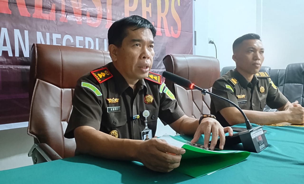 Amriyata, mantan kepala Kejaksaan Negeri Lingga. F. Redaksi