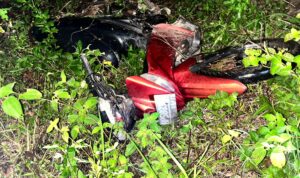 Motor Fajar Alif Setiawan, korban yang menabrak pohon tumbang. F. Redaksi