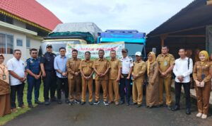 Keberangkatan perdana 24 ton Cocopeat blok dan Cocopeat curah hasil produksi dari sentra IKM Kelapa Kabupaten Lingga. F. Redaksi