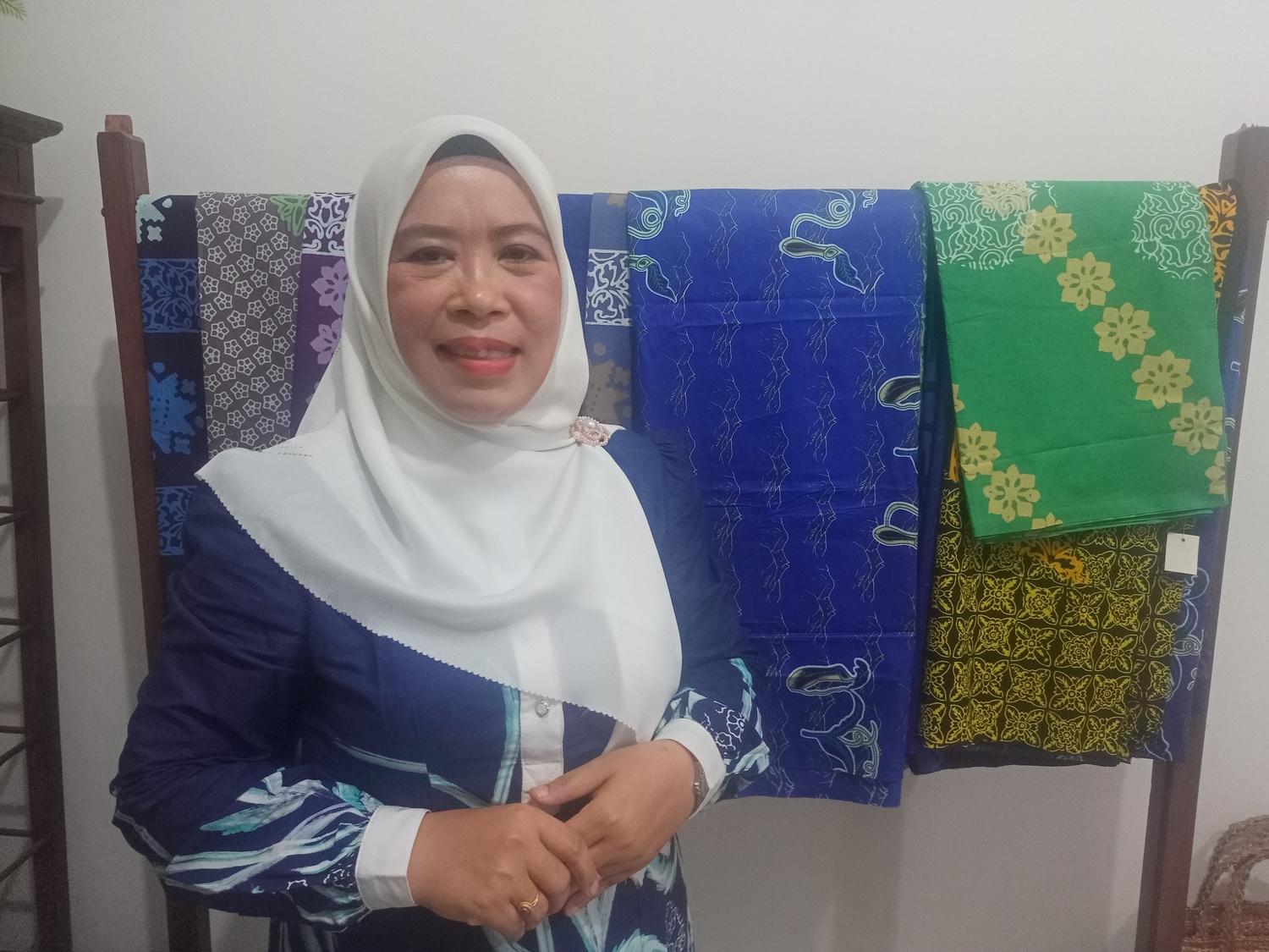 Feby Sarianty, Ketua Dekranasda Kabupaten Lingga. F. Vatawari