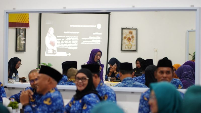 Advokasi ketua TP PKK Lingga bersama ketua Dekranasda Lingga. F. Redaksi