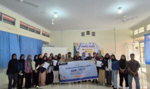 Kejaksaan Negeri Lingga Menggelar Penyuluhan Hukum dan Dialog Interaktif Kepada Mahasiswa Politeknik Negeri Lingga Memperingati HAKORDIA Tahun 2025. F. Redaksi