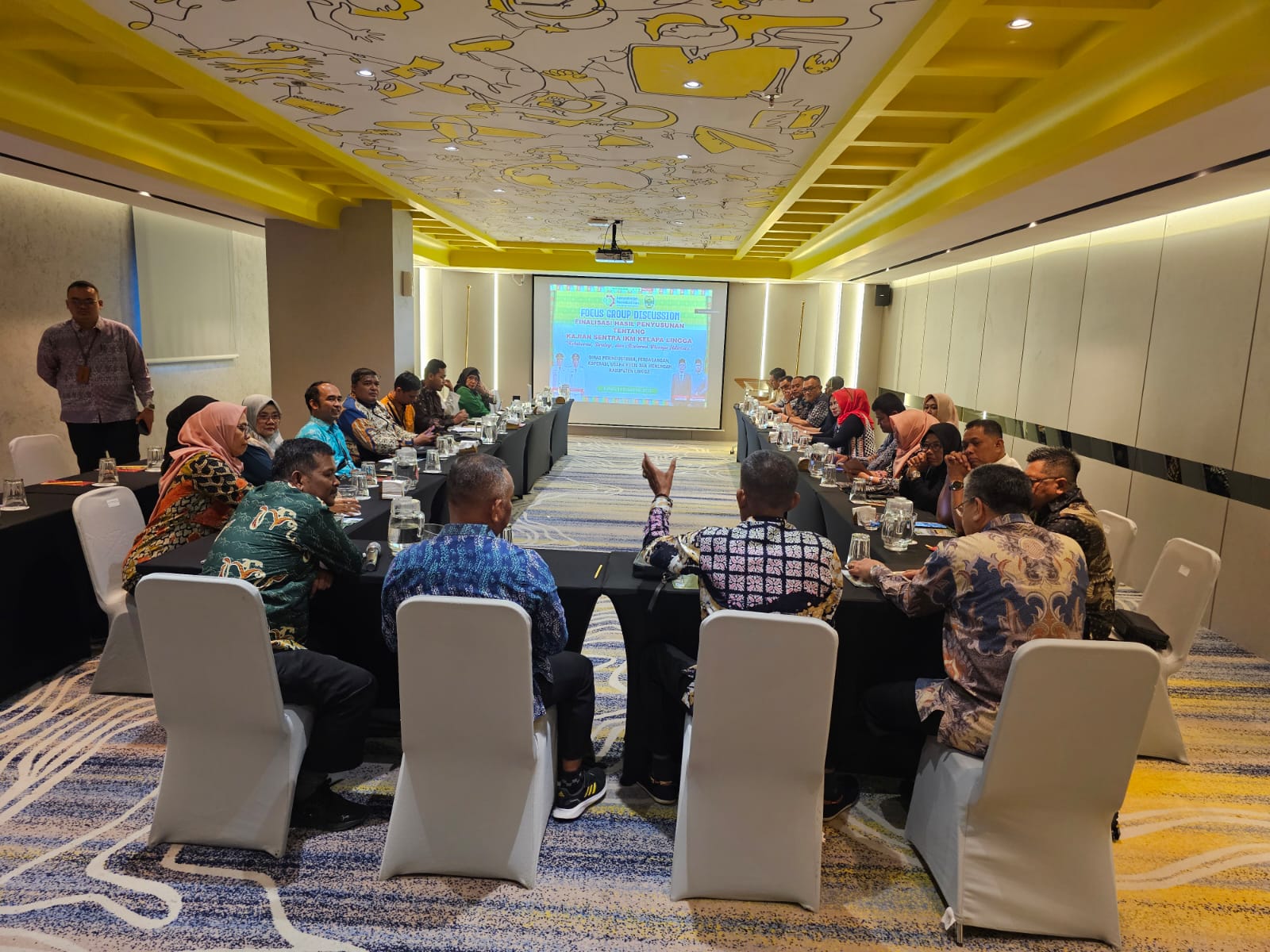 FGD Finalisasi DAK Non Fisik Kementerian Perindustrian RI oleh DisperindagKop UMKM Kabupaten Lingga. F. Redkasi