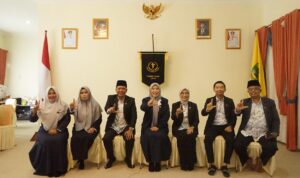 YKI Cabang Lingga bergerak cepat menyiapkan sekretariat di Implasement Timah Dabo Singkep sebagai pusat kegiatan edukasi dan pendampingan pasien kanker | f. Redaksi