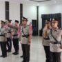 Kapolres Lingga AKBP Pahala Martua Nababan memimpin serah terima jabatan tiga pejabat strategis. Rotasi ini bagian dari penyegaran organisasi dan peningkatan pelayanan publik | f Redaksi