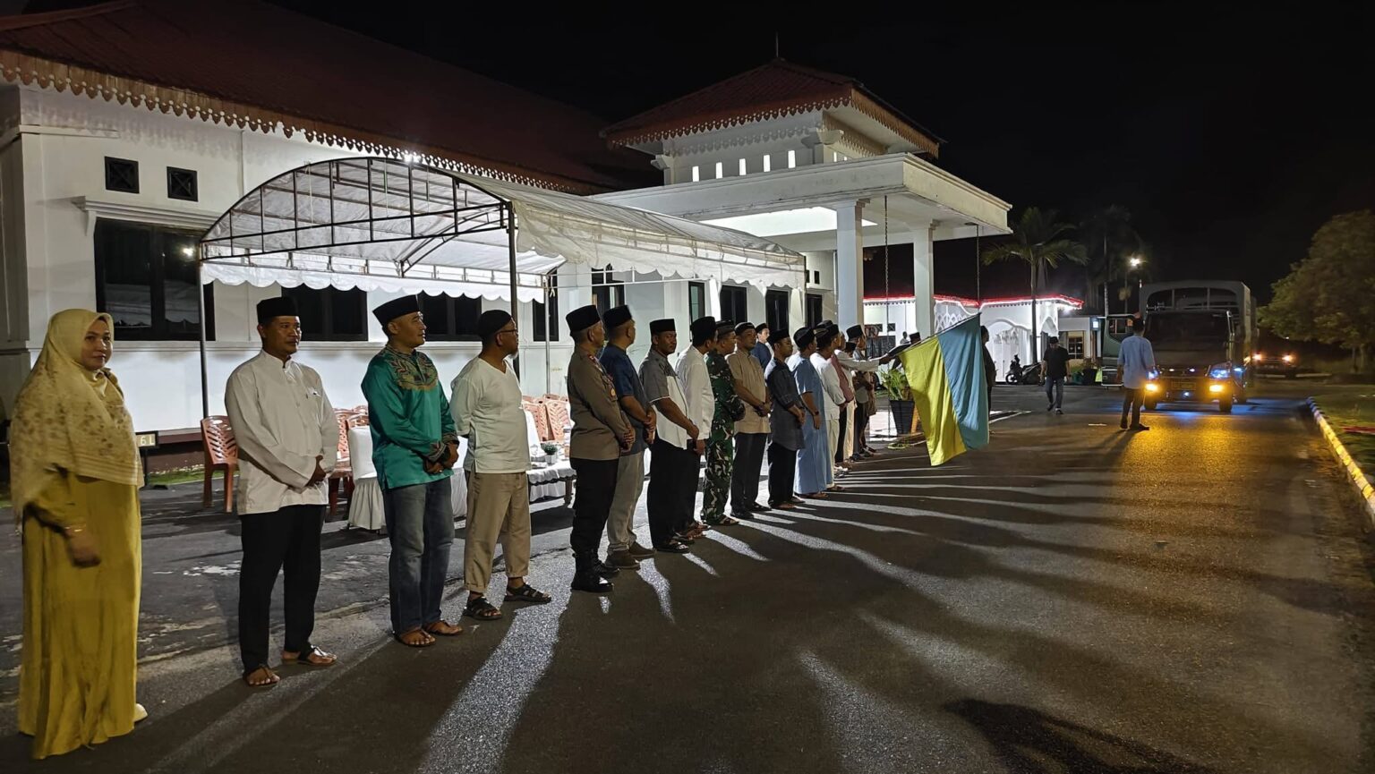 Pemkab Lingga Gelar Pelepasan Pawai Takbir Keliling Idul Adha 1447 Hijriah | f. Diskominfo Lingga