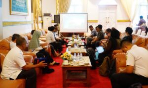 Bupati Lingga Pimpin Pembahasan Penetapan Cadangan Kawasan Konservasi Daerah | f. Diskominfo Lingga