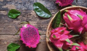 Buah Naga, Superfood Tropis yang Kaya Manfaat bagi Kesehatan Tubuh | f. Redaksi